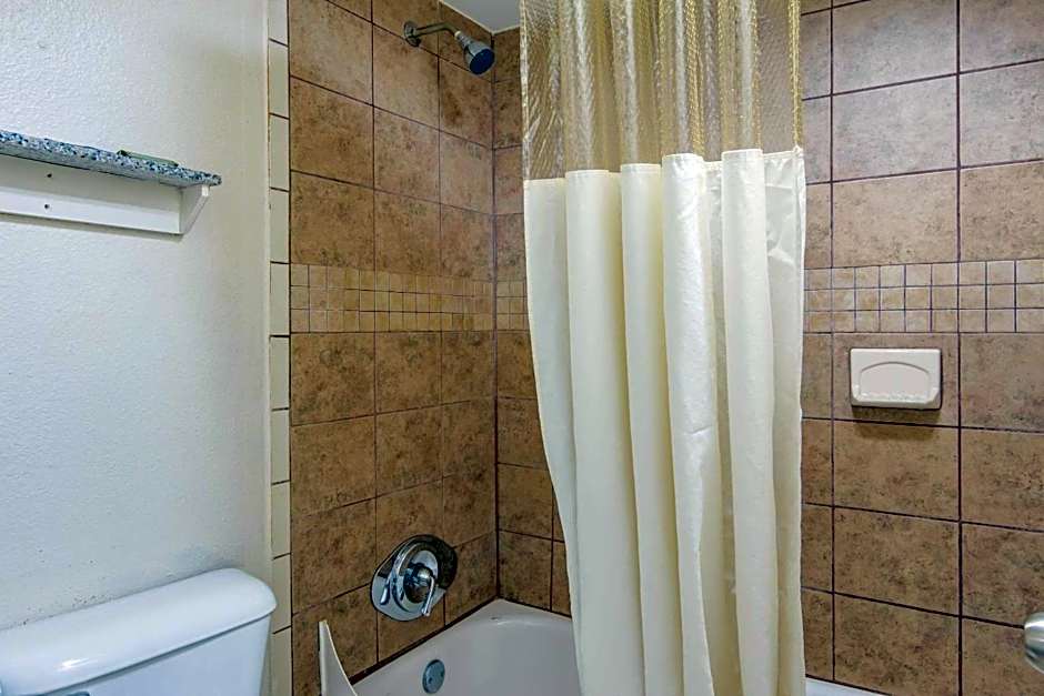 Rodeway Inn Broken Bow-Hochatown