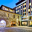 Porta Altinia Suites