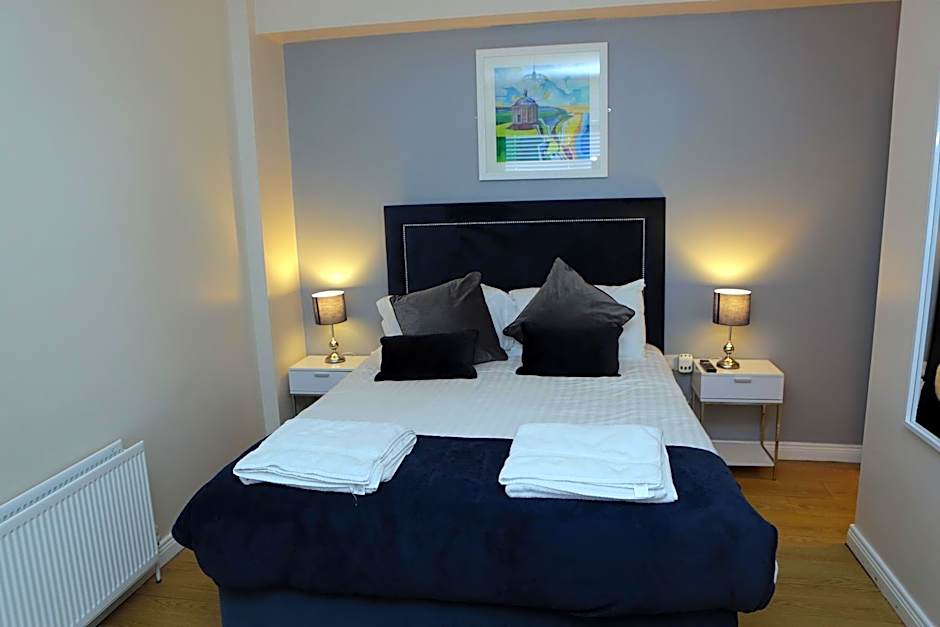 Photo 1 of 2 of Double Room with Private Bathroom