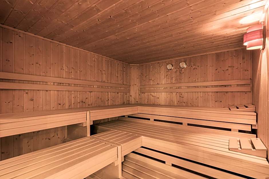 Schmid Rooms Apartments – Ischgl, MO
