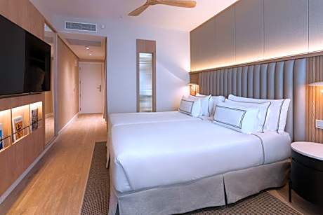 Premium Room with Sea View