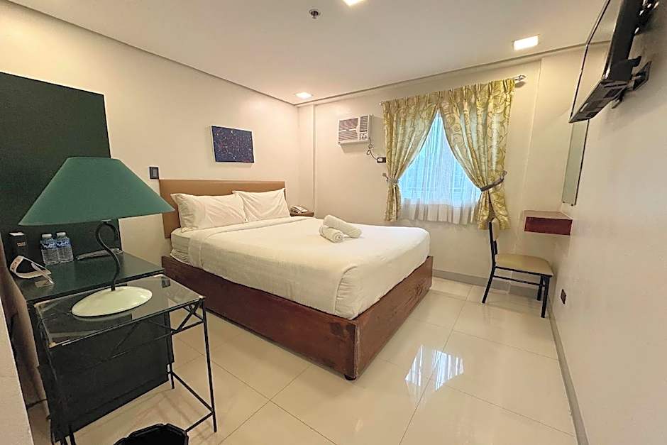 Belltower CSheLi Suites Bantay - Vigan