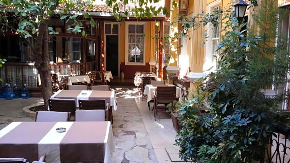 Antikhan Hotel