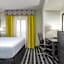 Holiday Inn Express & Suites Norman By IHG