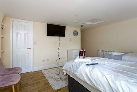 One-Bedroom Standard Apartment