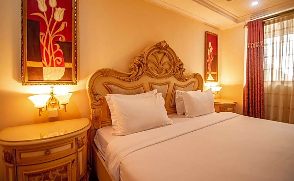 Urban Rose Hotel & Apartments