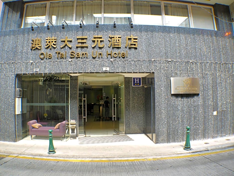 Ole Tai Sam Un Hotel