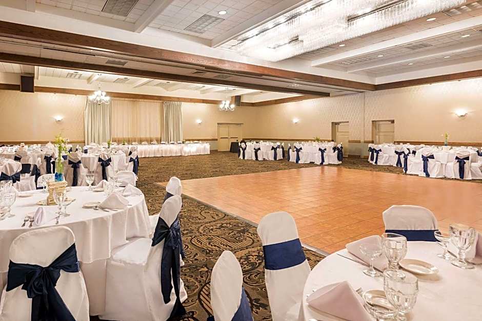 Ramada Plaza by Wyndham Portland
