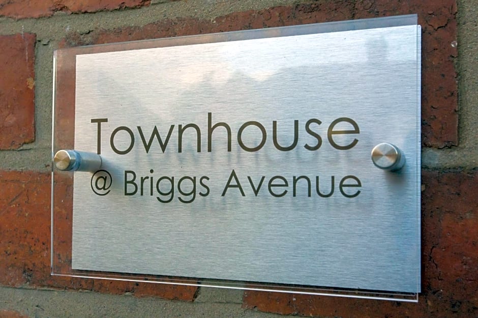 Townhouse @ Briggs Avenue Crewe