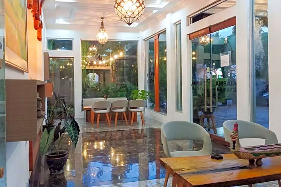 RedDoorz Syariah @ Kiapma Hotel