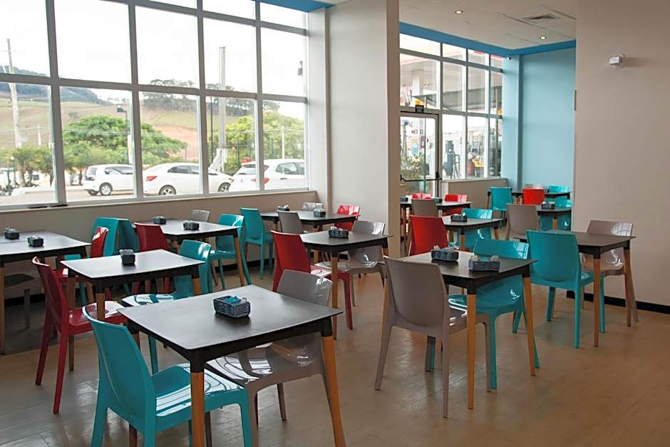ibis budget Manhuacu