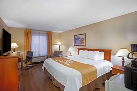 1 Queen Bed Suite Non-Smoking