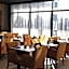 Travelodge Hotel & Convention Center by Wyndham Quebec City