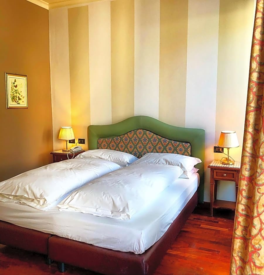 Hotel Roma