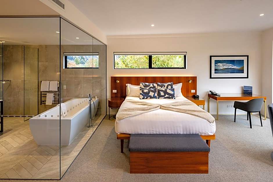 Queenstown Park Boutique Hotel