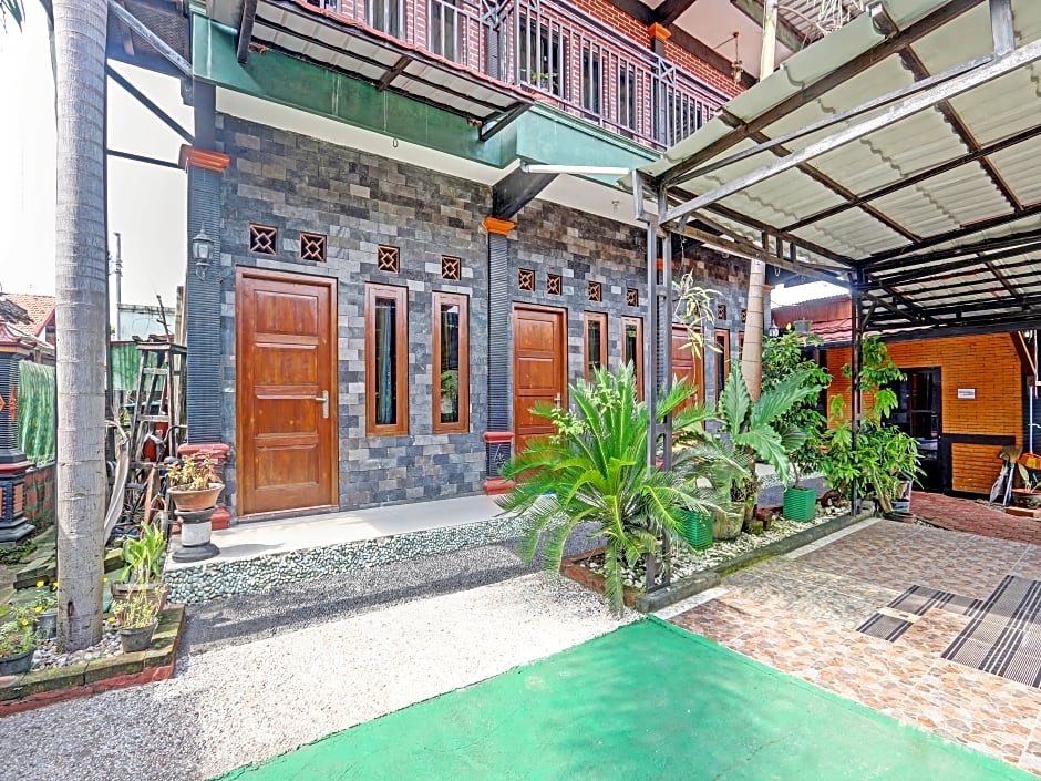 91337 Pandu Homestay Klaten