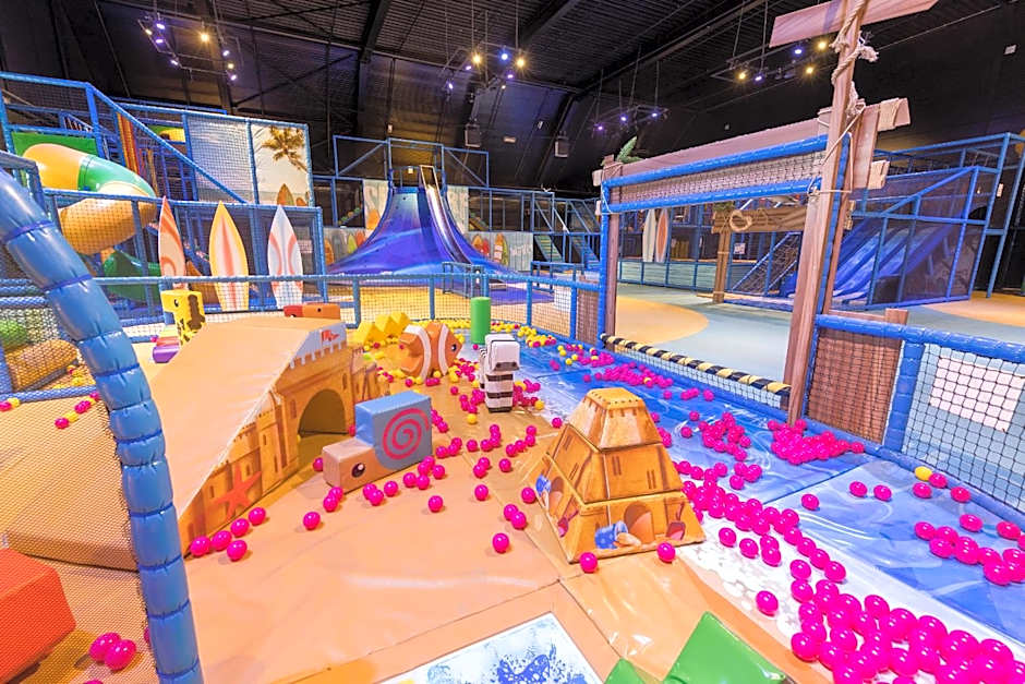 Beachhotel Zandvoort by Center Parcs