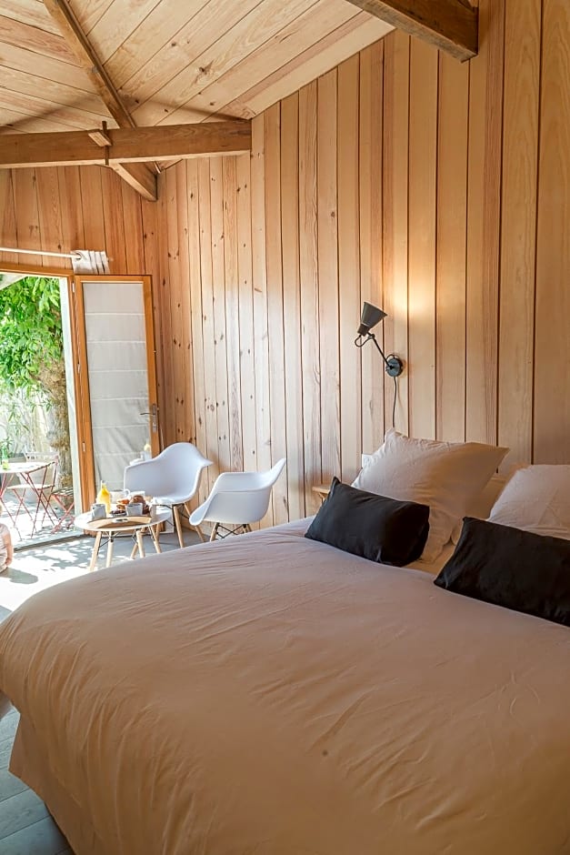 Centre Cap-ferret, les chambres du phare, bassin