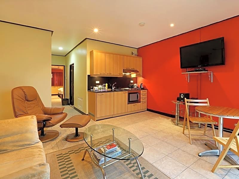 Angus O'Tool's Guesthouse