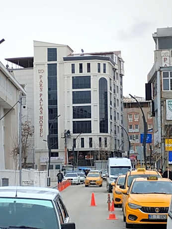 Pars Palas Hotel