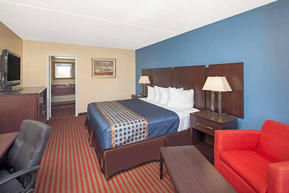 Travelodge by Wyndham Savannah Area/Richmond Hill