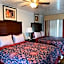 Delux Inn