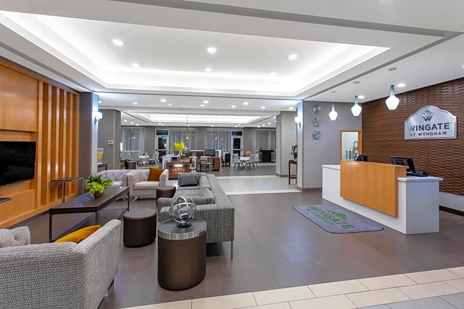 Hawthorn Extended Stay by Wyndham Loveland