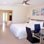 Diane Oceanfront Suites