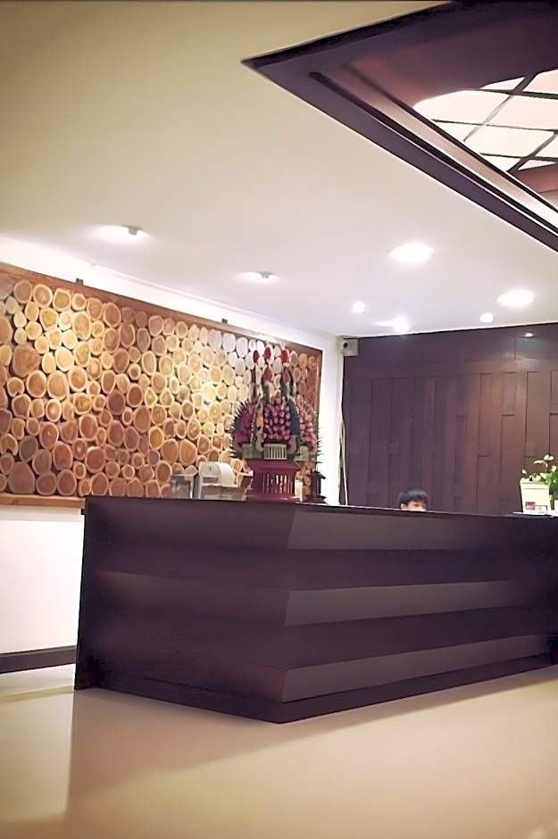 Phoomthai Garden Hotel