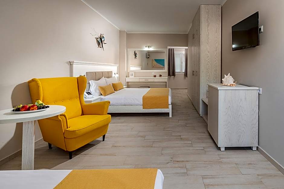 Porfi Beach Hotel