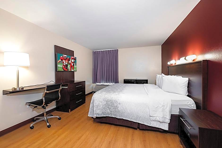 Red Roof PLUS+ Tuscaloosa - University