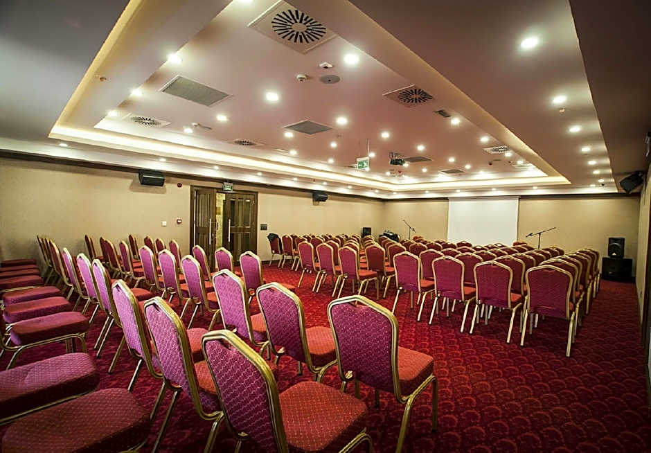 Grand Turkuaz Hotel