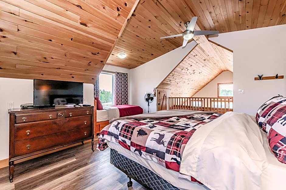 Elysium - Perfect Waterfront for the Holidays