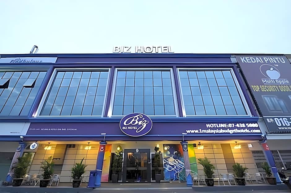 BIZ HOTEL