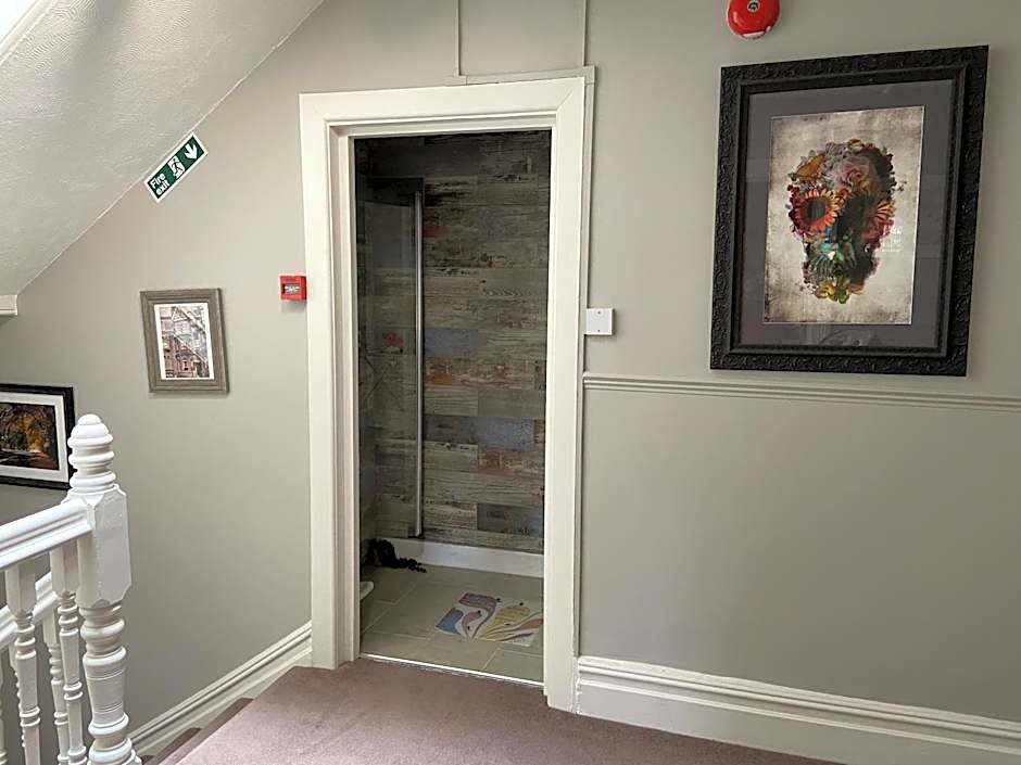 The Boho - 4 min walk to beach & town