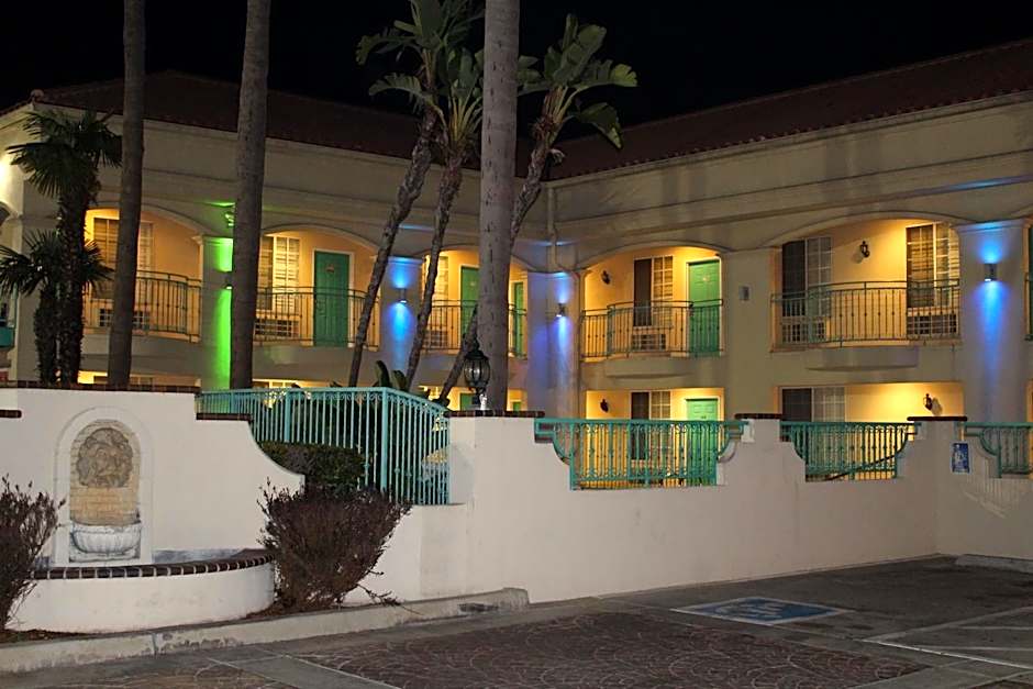LYFE INN & SUITES by AGA - LAX Airport