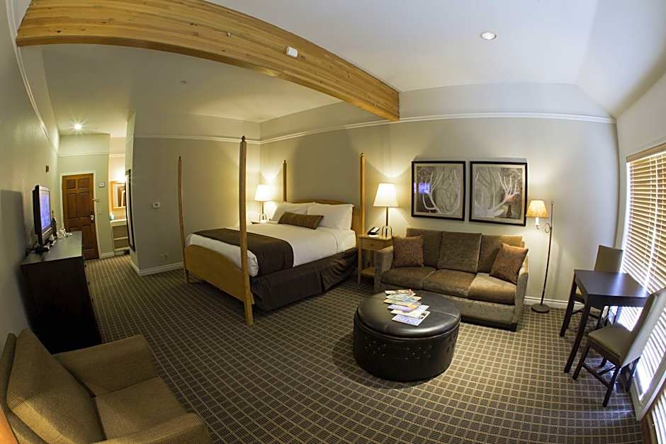 Pine Ridge Inn