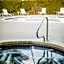 Plantation Hale Suites