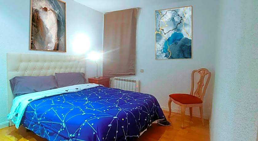 GRAN VIA VALVERDE Apartaments & ROOMS PARKING