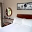 Lakeview Boutique Hotel & Conference Center