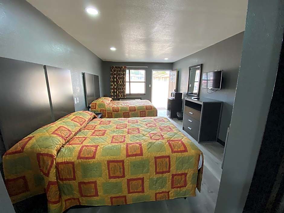 Town House Motel