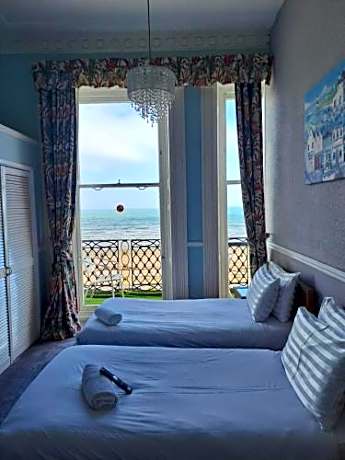 Superior Twin Room with Sea View