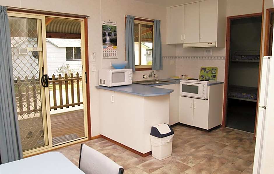 Smugglers Cove Holiday Village