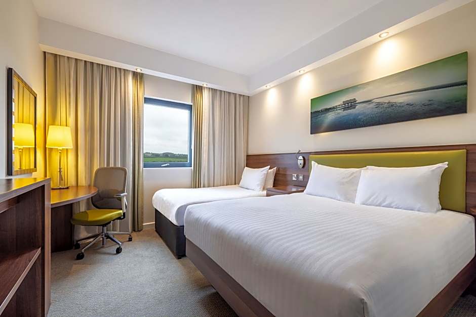 Hampton by Hilton Humberside Airport