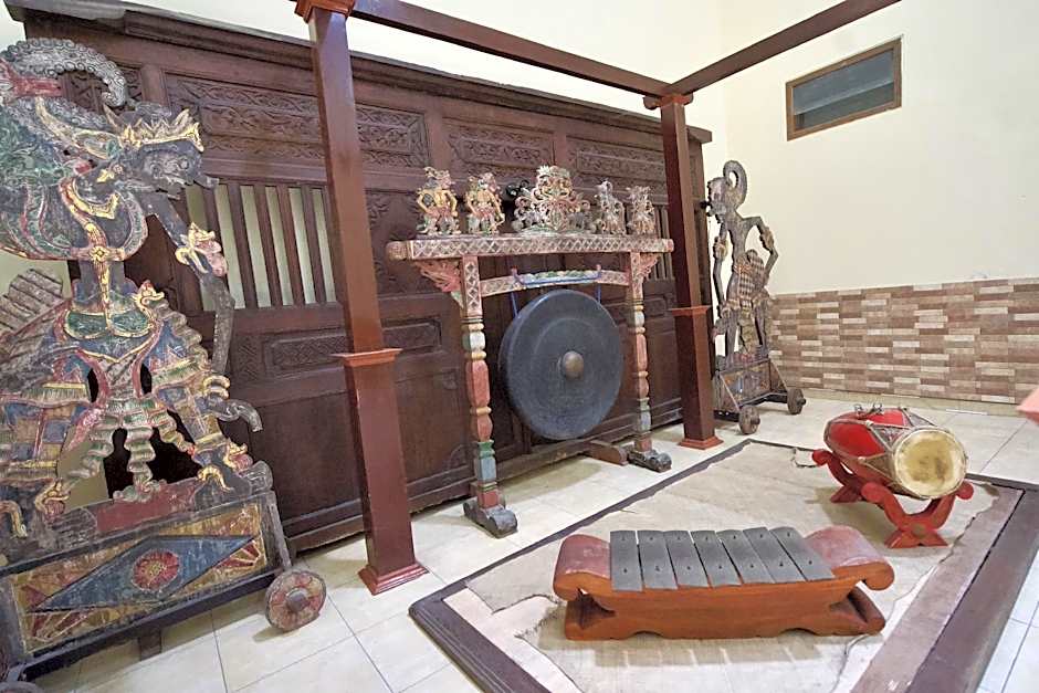 Ndalem Padma Guesthouse