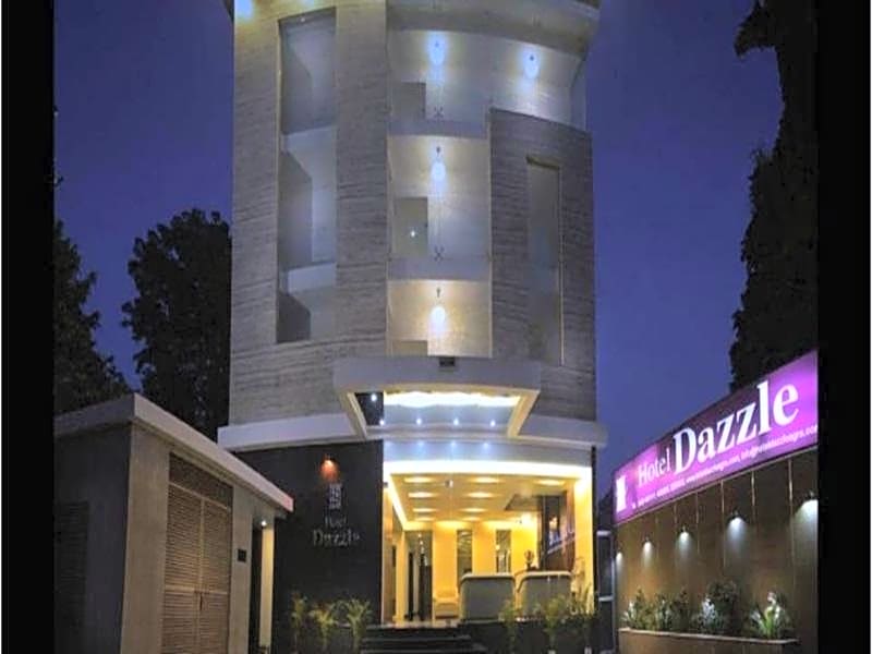 Hotel Dazzle