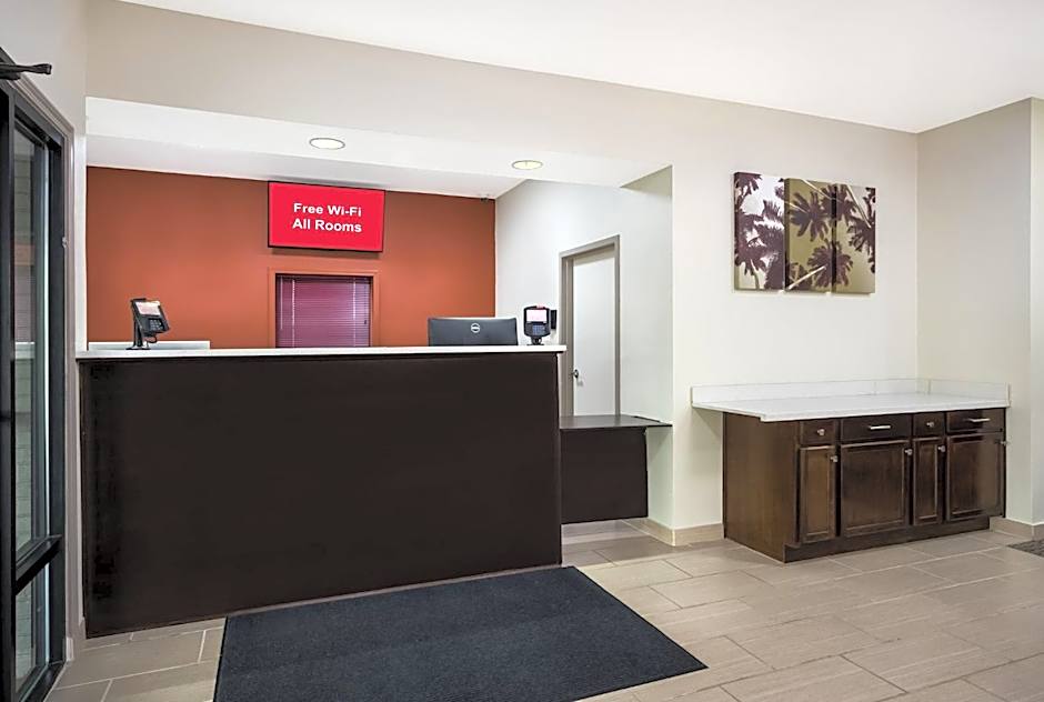 Red Roof Inn & Suites Thomasville