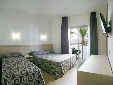 Tossa Beach Hotel