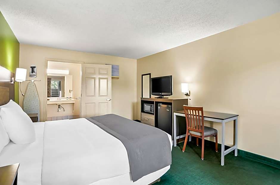 Americas Best Value Inn - Rome