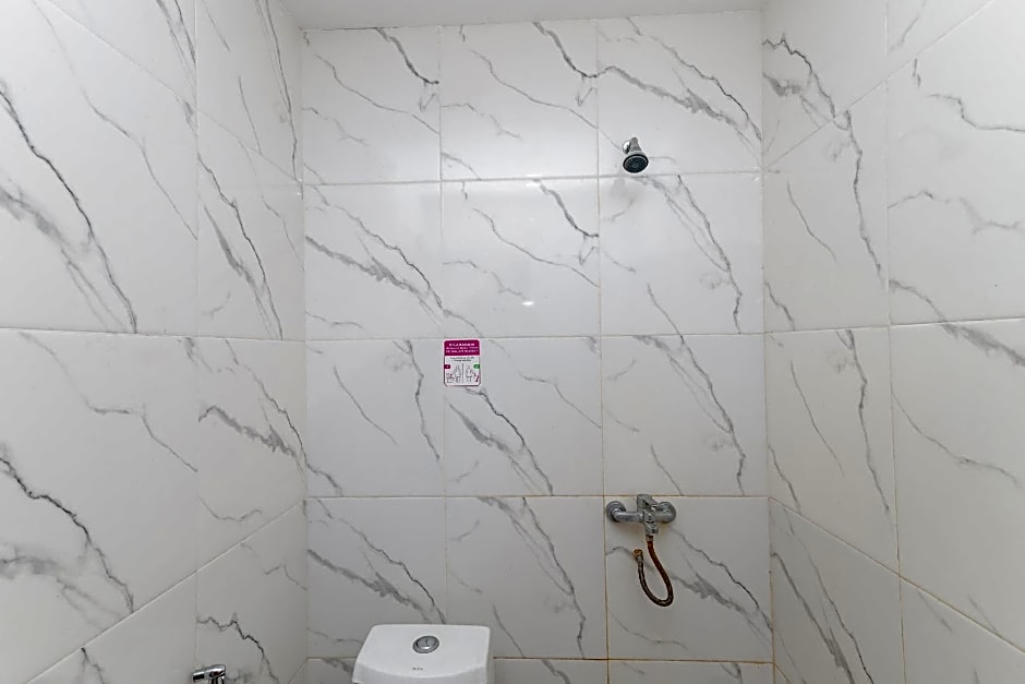 RedDoorz near RSUD Banten Serang